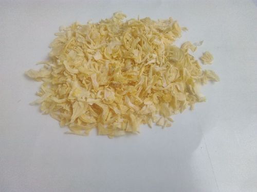 Indrakshi Dehydrated White Onion Flakes