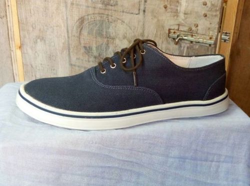 Mens Canvas Shoes