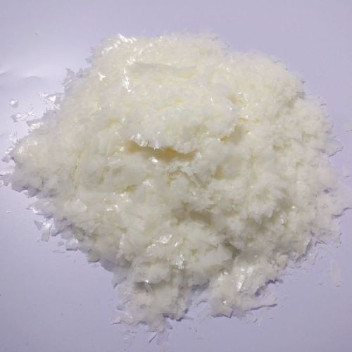 Low-yellowing Weak Cationic Softener Flake RL-EW, Brand Name : EMEER