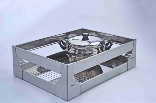 Polished Stainless Steel Kitchen Basket, Size : 0-15Inch, 45-60Inch, 90-105Inch