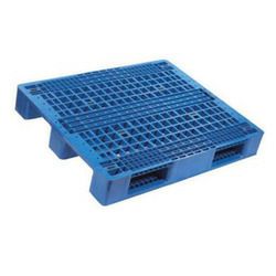 Plastic pallets