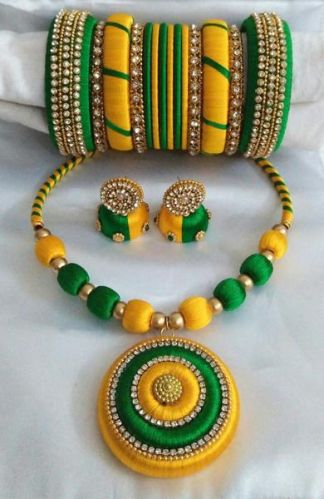 Yellow Green Color Necklace Set