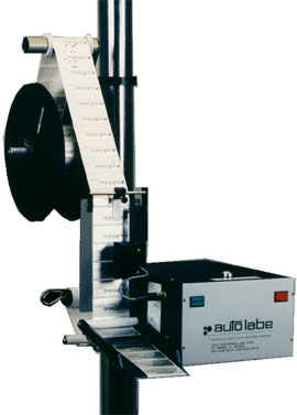 Wipe-On Automatic Label Applicator