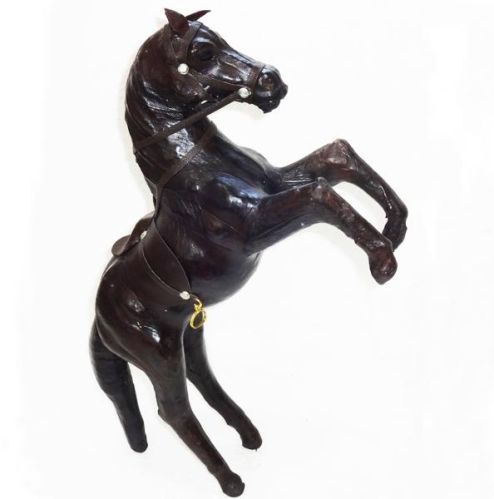 3043 Leather Animal Horse Jumping Statue