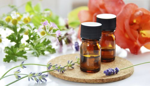 Sweet almond oil, Packaging Size : 200ml, 1 Litre, 100 Ml, 5 Litre, 1 Litre