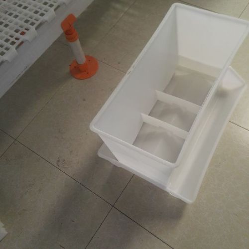 Virgin PP Duck Feeder Plastic Food Container 630*450*390 mm