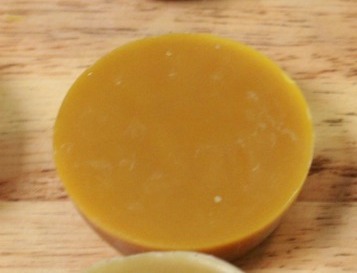 Beeswax, Application : Cosmetic and Personal Care