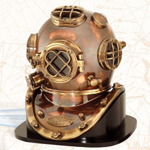 Diving Diver Helmet With Wooden Base, Size : 18 Inch
