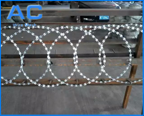 Hot Dipped Galvanized Razor Barbed Wire, Brand Name : AC