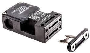 Schmersal Safety Interlock Switch for Personal Machine Protection