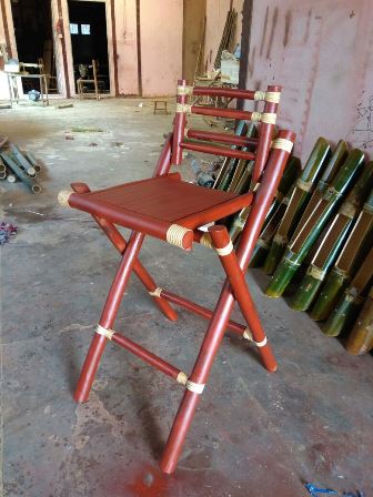 Bamboo Foldable Stylish Height Stool, For Multi-purpose, Size : 56 - 72 Inch