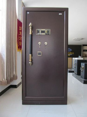 N-180FDG Digital Commercial Safe