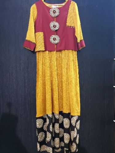 Printed Ladies Designer Long Kurti, Size : X, XL, XXL