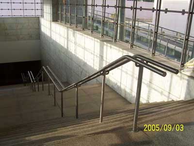 SS Divider Railing