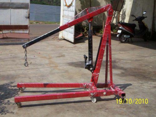 Floor Crane, For Construction, Industrial, Load Capacity : 10-15tons