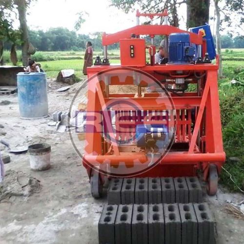 Semi Automatic Egg Laying Block Making Machine (RBM-01)