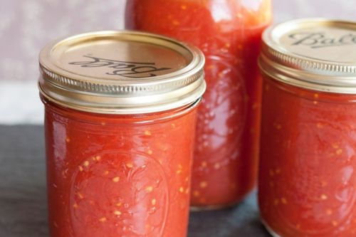 Canned Tomato Sauce, Certification : SGS, Packaging Type : BULK