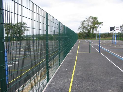 868 Twin Wire Mesh Security Fencing