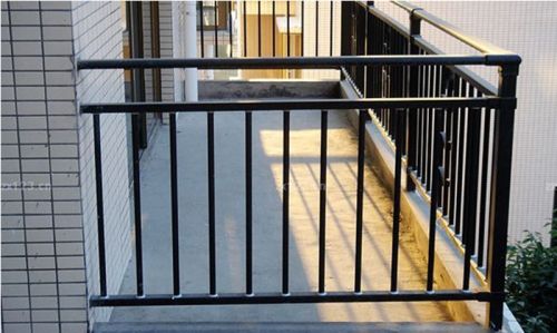 Aluminum Balcony Railing