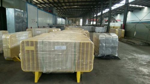 Galvanizing + Powder Coating Crowd Control Barriers