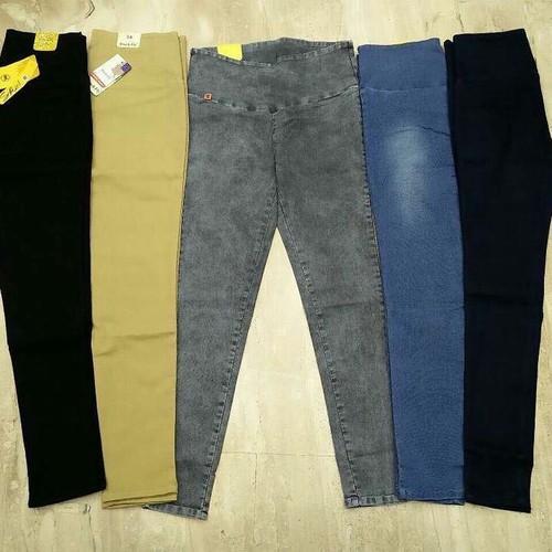 Mens Denim Jeans, For Casual Wear, Party Wear, Pattern : Faded, Plain