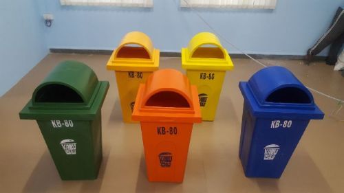 Plastic Dustbin