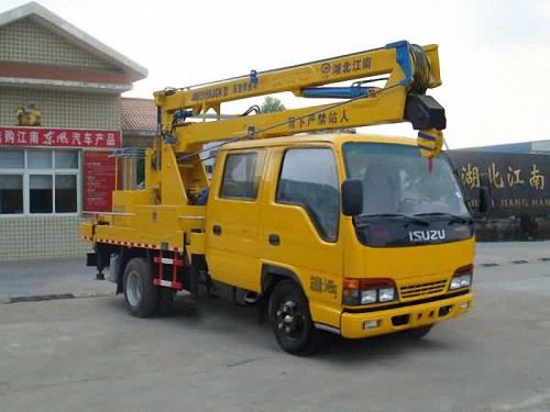 ISUZU Bucket Lift Truck