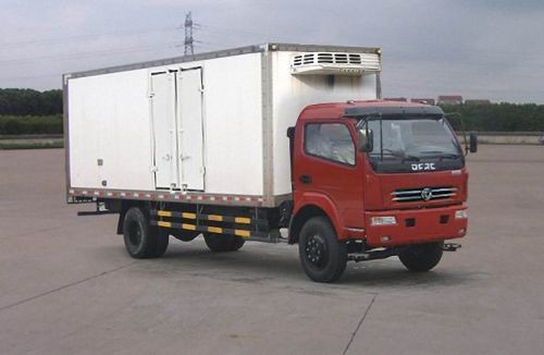 Dongfeng 5T Used Refrigerated Vans Truck
