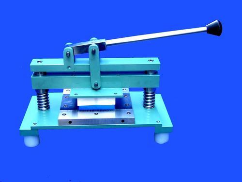 Metal Precision Specimen Cutter, Size : 12inch, 14inch, 16inch