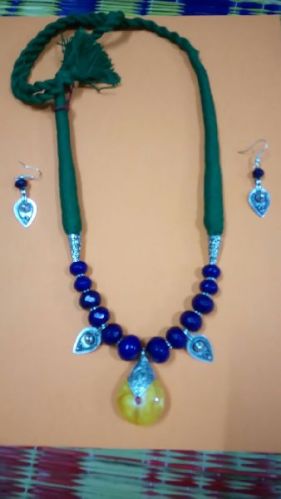 Angela Artificial Pendant Set