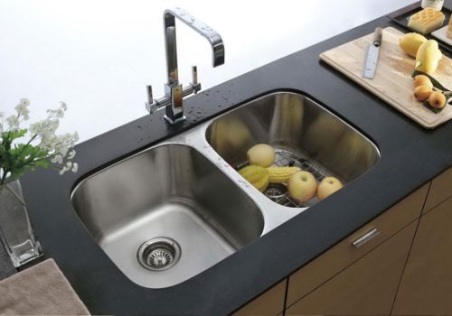 Kitchen Sink, Feature : Shiny Look, Rustproof, High Durability, Easy To Install
