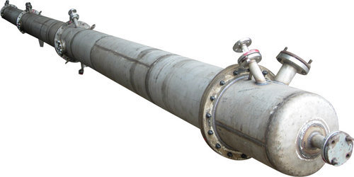 Distillation Columns:-