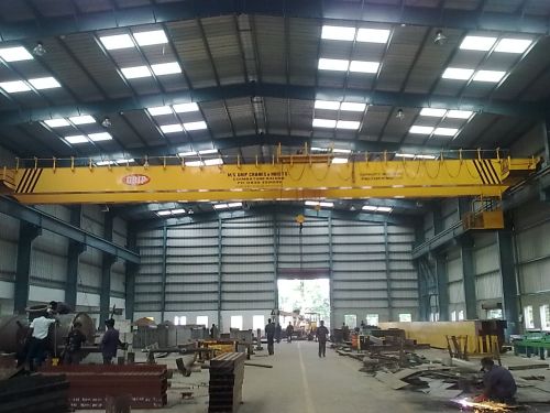 Double Girder EOT Cranes