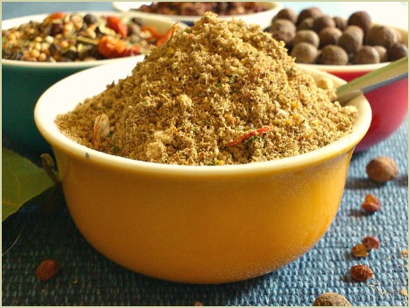 Blended Biryani Masala, For Human Consumption, Certification : QS