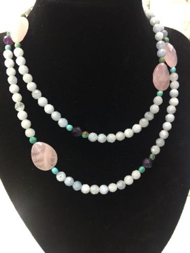 Acquamarine Gemstone Necklace, Brand Name : Unlabelled Party