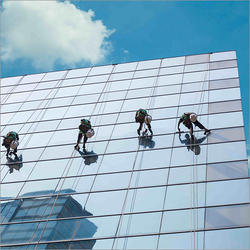 Facade Cleaning System