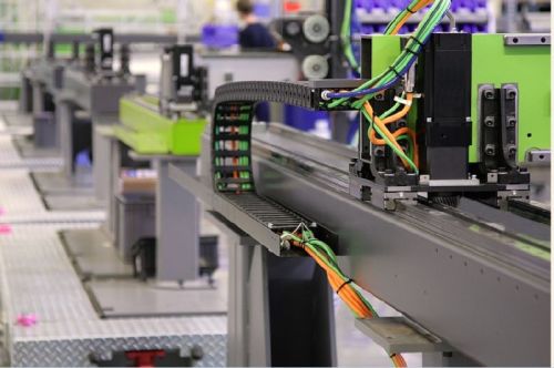 Custom Plastic Molding Service