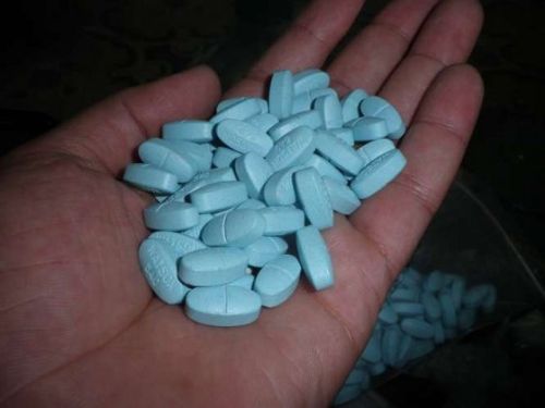 Watson Tablet, Packaging Type : Snow-white, White, Red