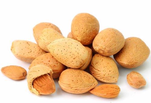 Shelled Almonds