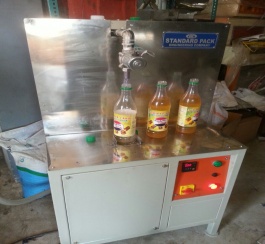 Liquid Filling Machinery, Power : 1HP, Single Phase, 230 V.