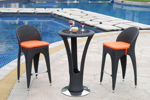 Outdoor Wicker Bar Set