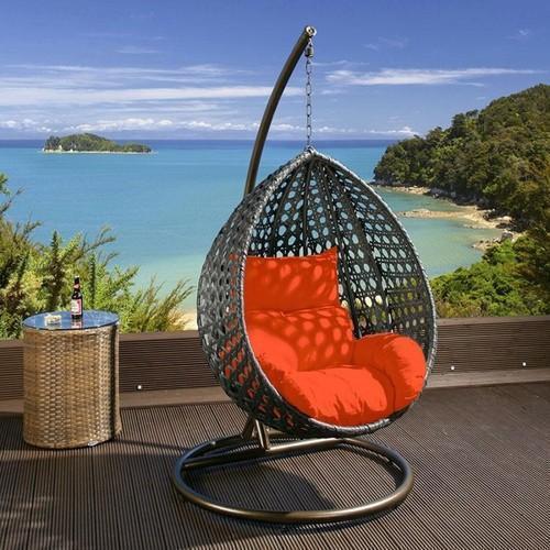 Rattan Swing