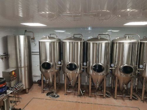 Beer Fermentation Tank 500L Micro Conical Fermenter With Cooling Jacket