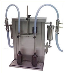 Semi Automatic Liquid Filling Machine