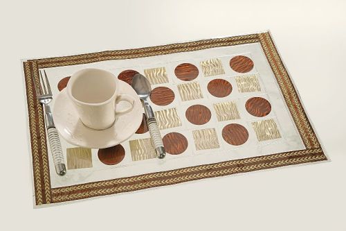 Decorative Table Mat, Size : 12'x18'