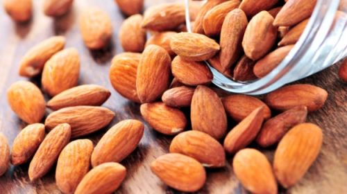 Almond, Shelf Life : 6 Months