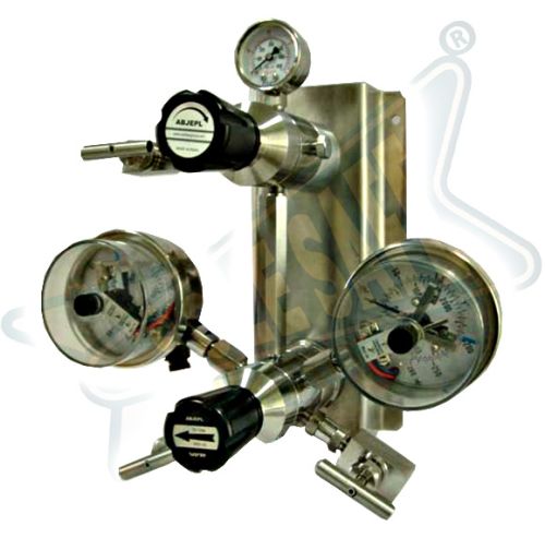 Auto Changeover Regulator System