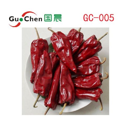 Raw dry red chilli, Shape : Elongated, Moisture : 12%-14%