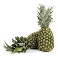 Fresh pineapple, Storage Condition : Natural