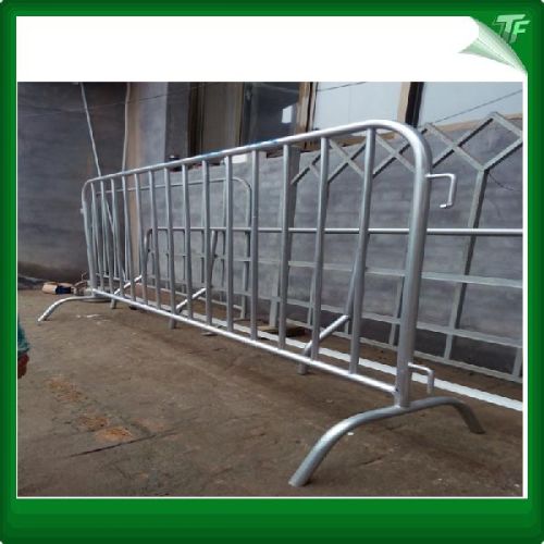 PVC Steel Traffic Crowd Control Barriers